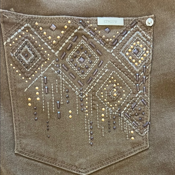 Brown Straight Leg Jeans with Embroidered Design - Picture 5 of 6